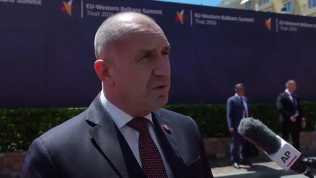 Румен Радев: Изплуваха неплатени фактури за над 2,2 млрд. евро, това е скрит дефицит - bTV Новините